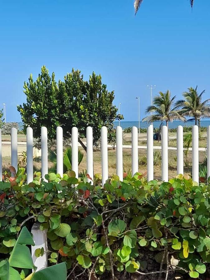 Apartamento Condominio Frente A La Playa En Crespo *