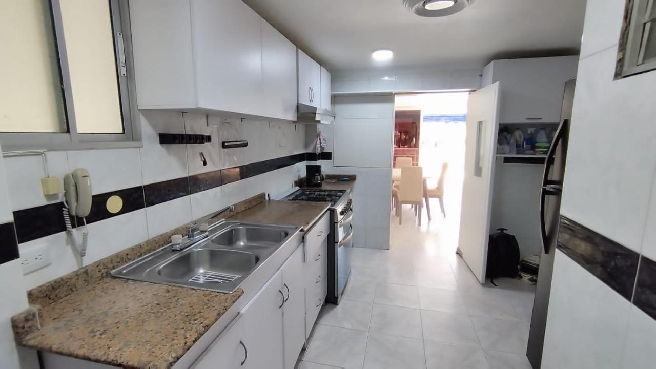 Apartamento Condominio Frente A La Playa En Crespo Cartagena